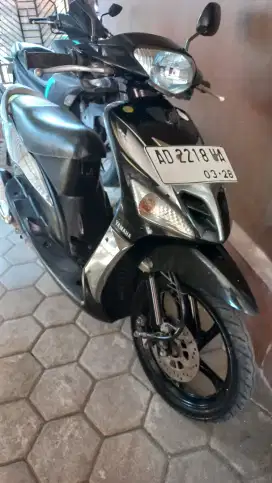 Yamaha Mio hitam