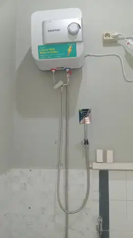 WATER HEATER LISTRIK ~ MANDI AIR HANGATKU