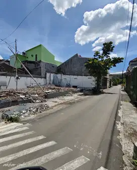 Tanah depan kampus kedokteran ums