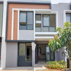 Di jual rumah di gading Serpong cluster Baroni