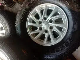OEM Pajero ring 16 plus ban