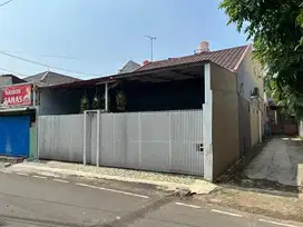 Di Jual Rumah 2 Lantai Lokasi Strategis di Pangkalan Jati, Jaktim