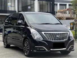 Dijual Hyundai H1 Royale Bensin 2018 Km Antik mulus terawat siap pakai