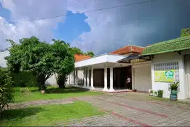 RUMAH LUAS DI TENGAH KOTA JOGJA, JL BRIPDA TUT HARSONO, MUJA MUJU