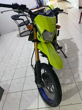 D TRACKER KAWASAKI