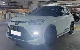Toyota Raize  1.0 GR Sport Two Tone Bensin-AT 2021 Putih