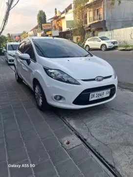 FORD FIESTA 2013 matic