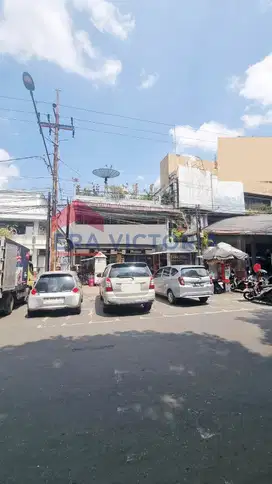 Ruko Usaha Super Strategis Alun-Alun Malang Akses Padat & Ramai