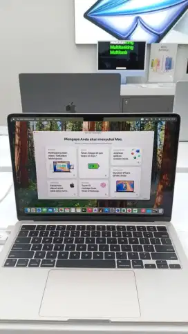 MacBook Air M2 13 inch