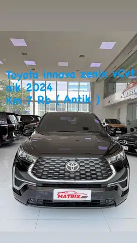 Toyota innova Zenix V Cvt Nik2024 Black on black Siap pakai