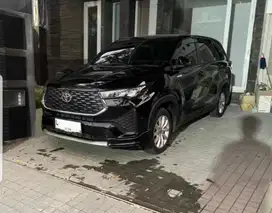 Innova zenix V hybrid hitam 2.0 Matic