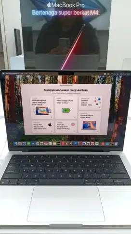 MacBook Pro M4 14 inch