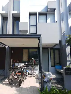 Dijual Rumah 2 Lantai dengan 2 Kamar Tidur dan 2 Kamar Mandi Siap Huni