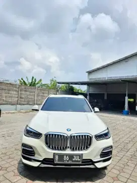 BMW X5 2019 4.0 xdrive matic. Km 37rb