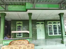 Rumah Kel Kebontemu Kec Peterongan Kab Jombang