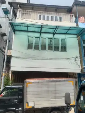 Ruko 3 lantai Tambora Dalam Kompleks, Jakbar