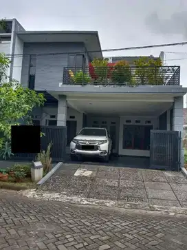 Dijual rumah di Kemang Pratama 2 Bekasi