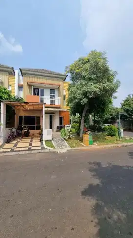 Dijual rumah cantik huk di Cluster Bluebell Summarecon Bekasi