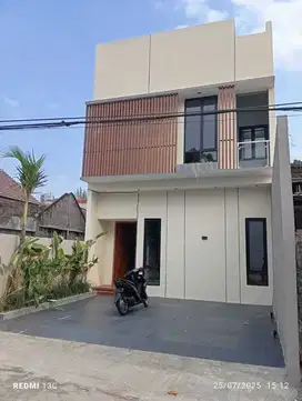 RUMAH 2 LANTAI SIAP HUNI UTARA JOGYABAY MAGUWO