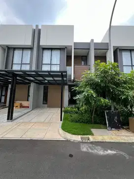 Dijual rumah  dekat mall di Magenta Summarecon Bekasi