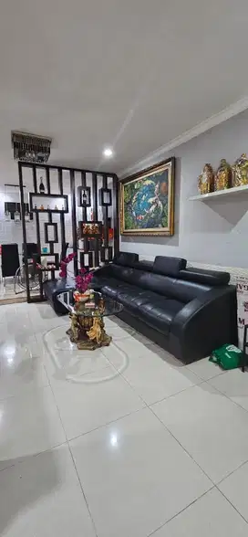 Dijual cepat rumah green court bagus siap huni