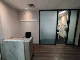 Disewakan Ruang Kantor Sudah Furnish Luas 88sqm Area Kuningan