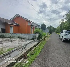 Rumah Murah dekat pos security Citra Indah City