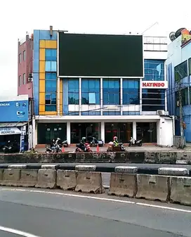 Disewakan Gedung 4 Lantai di Warung Buncit Raya