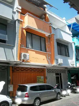 Ruko di Klampis Square