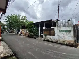 Rumah Townhouse Berkualitas Di Utan Kayu Utara