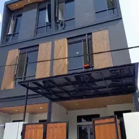 Rumah mewah 2 lantai di belakang gudang garam  jakarta pusat