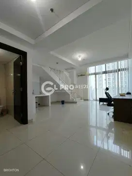 Sewa Office Kantor Ruang Usaha SOHO Residence Luas 96m2 Connecting Mal