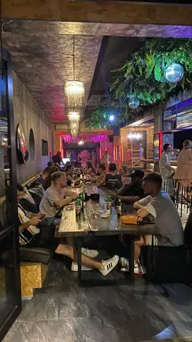 HOTEL CAPSULE, BAR & RESTAURANT SEMINYAK KUTA