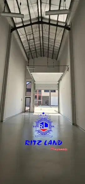 Dijual gudang bizzpark pik2 cocok untuk usaha