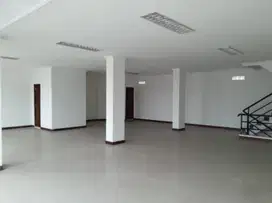 RUKO GANDENG 4 1/2 LT PINGGIR JALAN PANJANG KEBON JERUK JAKARTA BARAT