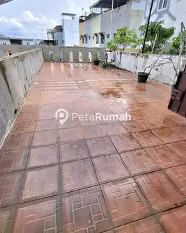 DIJUAL RUKO JL JAPARIS GANG SETIA BUDI