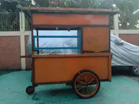 DI JUAL GEROBAK+PERLENGKAPANNYA KONDISI BAGUS