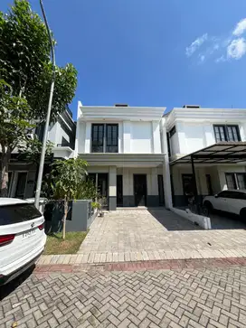 Rumah Baru Gress Dian Istana 3 Lantai dekat graha Family Hr. Muhammad