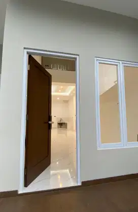 Dijual Rumah Baru Bagus Metland Puri, Dekat Green Lake, Jakarta Barat