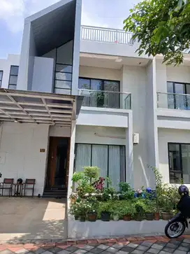 Rumah tingkat perum Buntown pusat kota Purwokerto