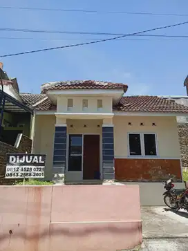 Ready siap huni type 38/105 strategis diGedawang Banyumanik
