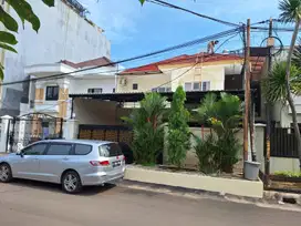 Rumah siap huni 2 lt di Taman palem lestari