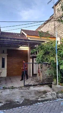 Rumah Kel Bohar Kec Taman Kab Sidoarjo