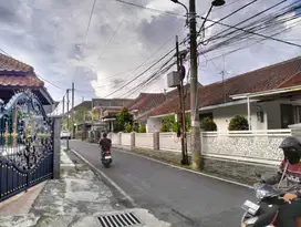 Murah Pool! Rumah Bunga Mawar Kalpataru Lt 241