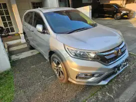 Honda CR-V 2.4 PRESTIGE AT 2015