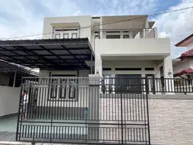 Disewakan Rumah Mewah Full Furnished lokasi Bank Raya Demang
