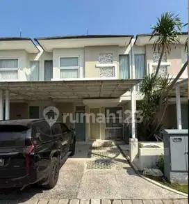 Jual RumahFULLY FURNISHED SIAP HUNI Grand Island Suvadiva Pakuwon City