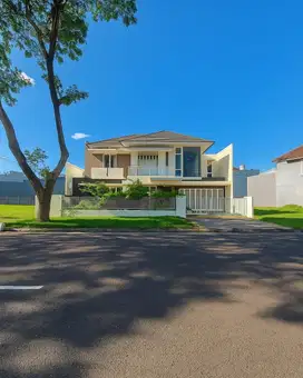 Rumah Monticello, Royal Residence BOULEVARD, MINIMALIS, SIAP HUNI