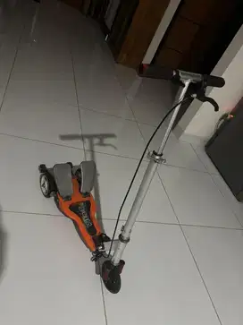 Skuter anak bekas