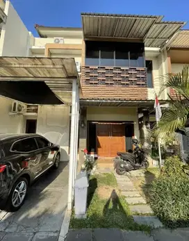 Rumah taman anggrek gentan surakarta